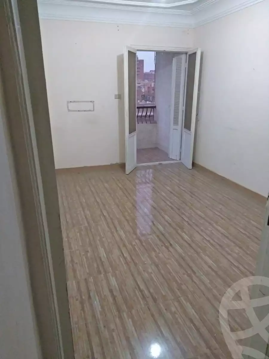 https://aqarmap.com.eg/en/listing/4290030-for-rent-cairo-el-zaytun-lzytwn-lbhry-shr-snn-bsh