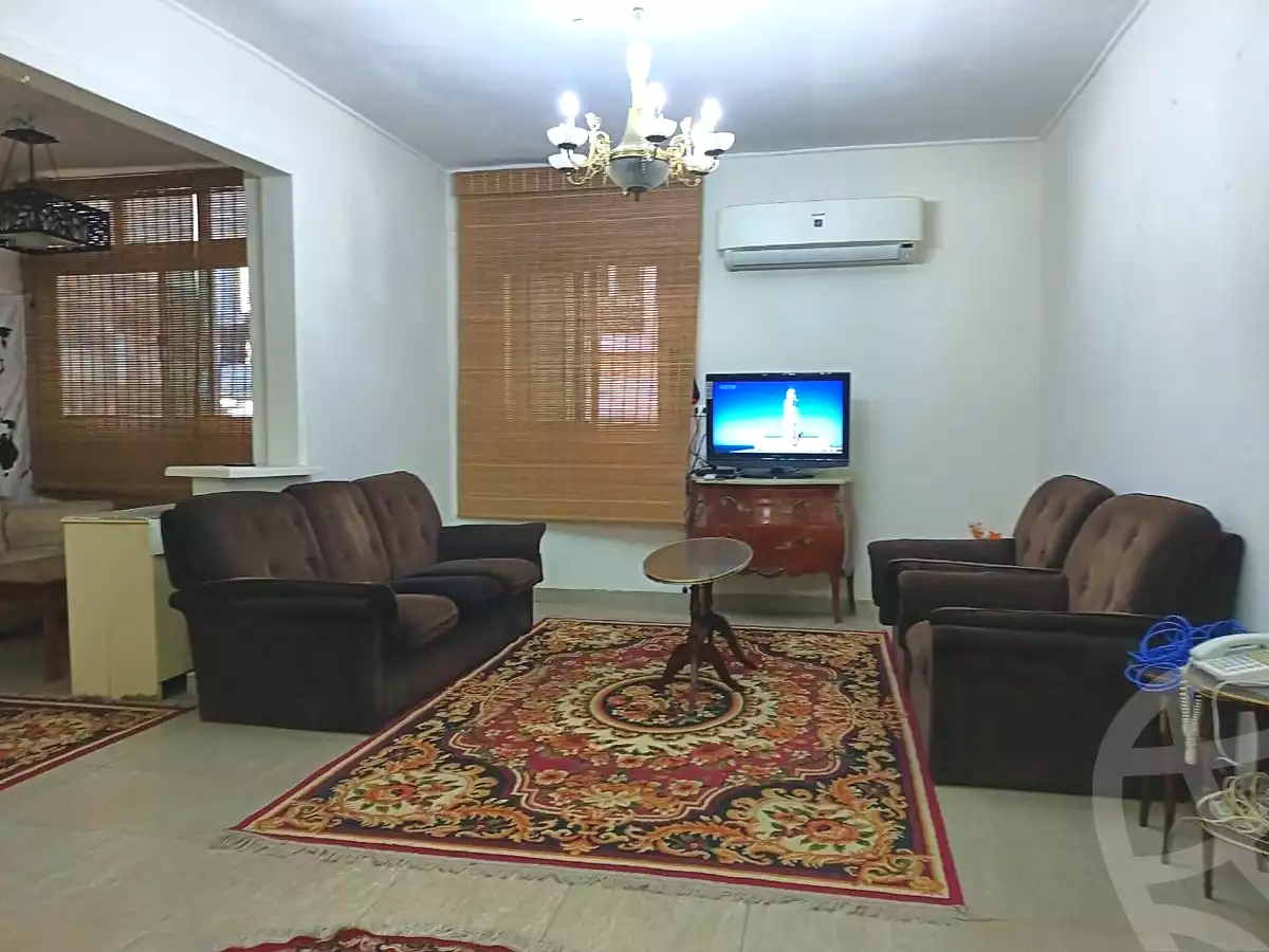 https://aqarmap.com.eg/ar/listing/4294664-for-rent-alexandria-kafr-abdo-kafr-abdou-st