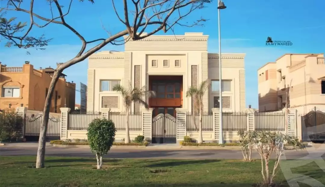 https://aqarmap.com.eg/ar/listing/4294984-for-sale-cairo-el-sheikh-zayed-city-compounds-in-sheikh-zayed-royal-city