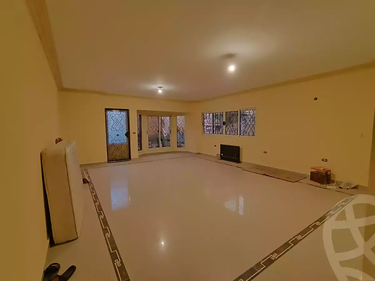 https://aqarmap.com.eg/ar/listing/4297472-for-sale-cairo-mokattam-manteqt-ganob-s