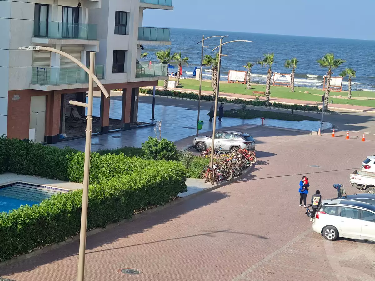 https://aqarmap.com.eg/en/listing/4299165-for-sale-port-said-kmbwnd-fy-bwr-s-yd-porto-said-compound-amer-group