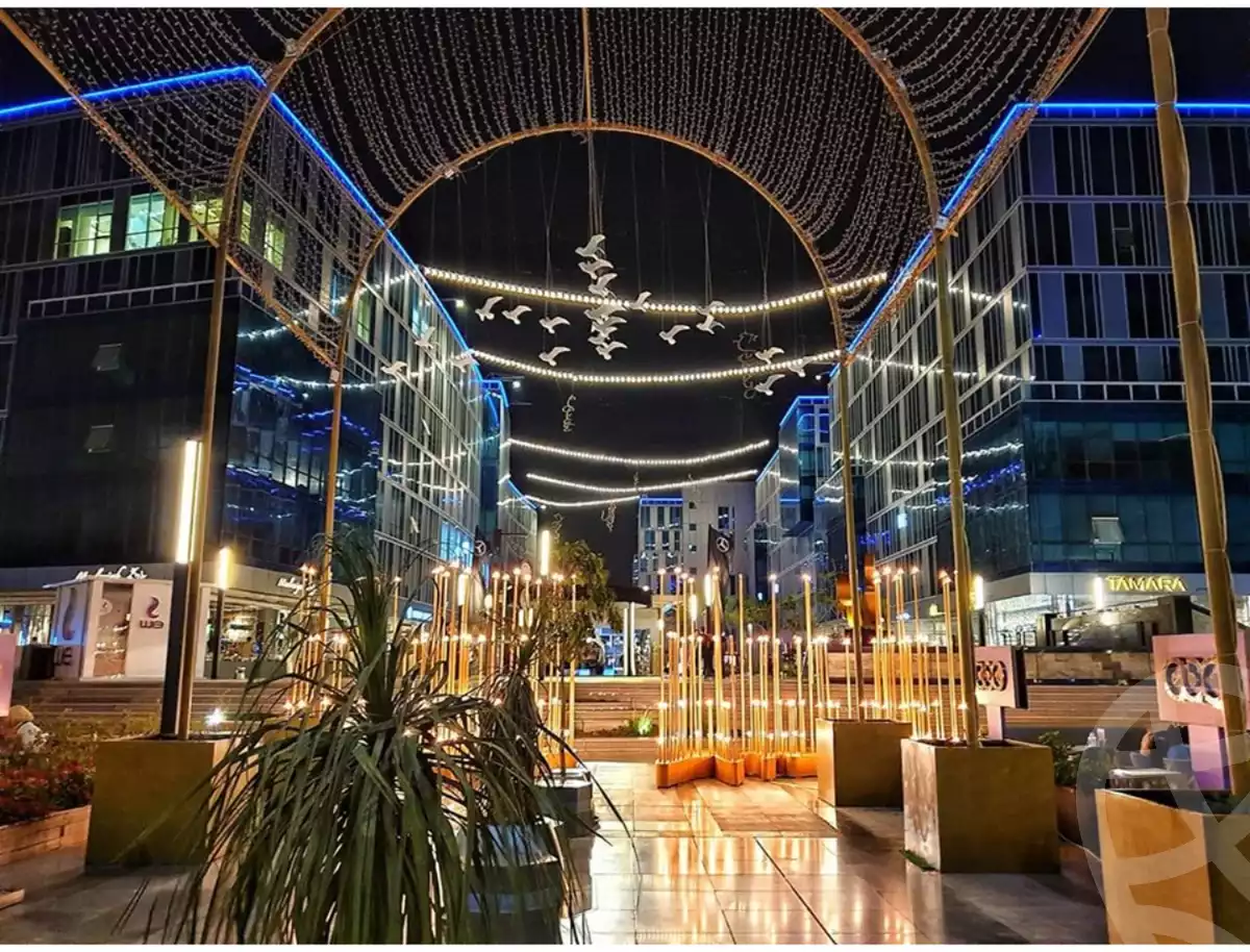 https://aqarmap.com.eg/en/listing/4301427-for-sale-cairo-el-sheikh-zayed-city-compounds-in-sheikh-zayed-capital-business-park