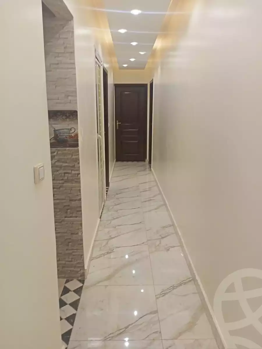 https://aqarmap.com.eg/ar/listing/4302932-for-rent-cairo-faisal-el-talbeya-moustafa-refae