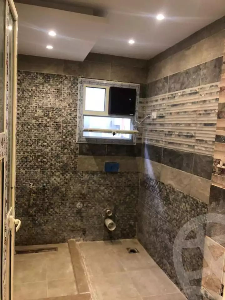 https://aqarmap.com.eg/en/listing/4303270-for-rent-cairo-mokattam-compounds-kmbwnd-jwldn-jyts