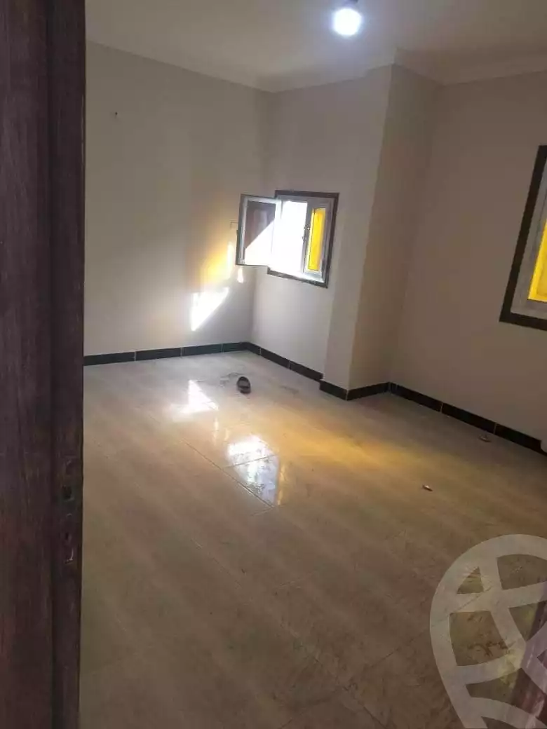 https://aqarmap.com.eg/ar/listing/4303273-for-rent-cairo-el-zaytun-lzytwn-lbhry-shr-snn-bsh