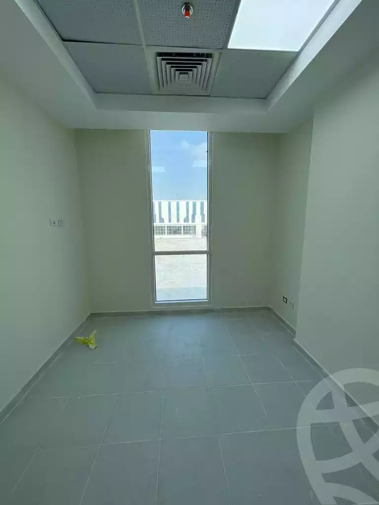 https://aqarmap.com.eg/en/listing/4303884-for-sale-cairo-new-cairo-compounds-wzwn-ltby-ktlyst-llttwyr