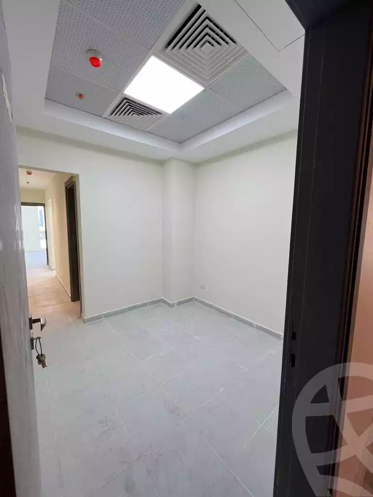 https://aqarmap.com.eg/en/listing/4303884-for-sale-cairo-new-cairo-compounds-wzwn-ltby-ktlyst-llttwyr