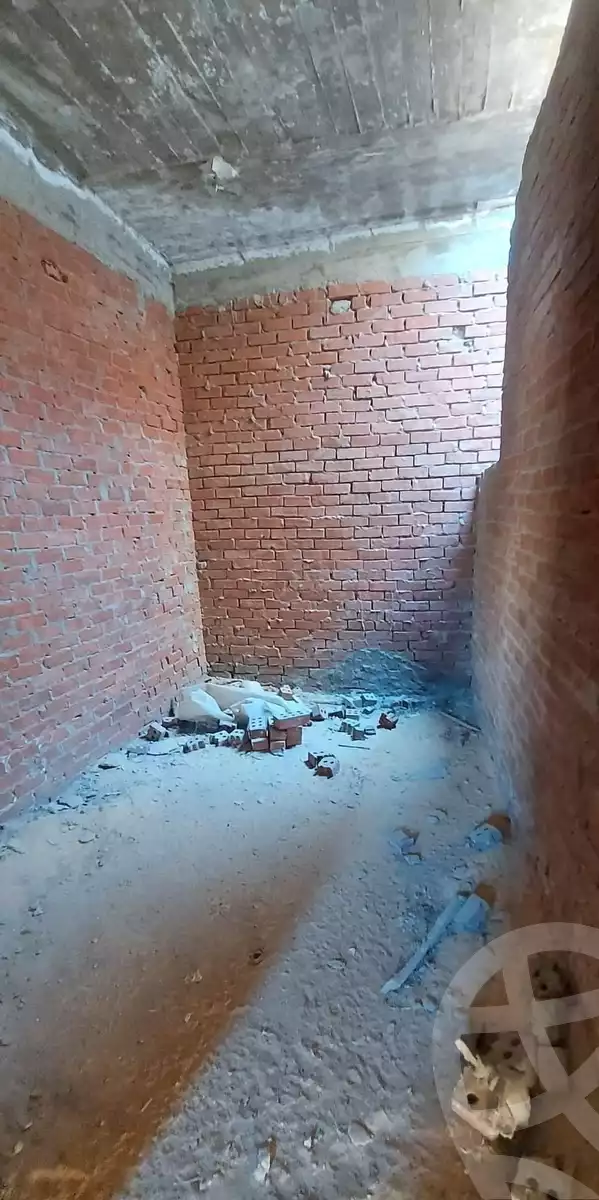 https://aqarmap.com.eg/en/listing/4304643-for-sale-alexandria-bw-qyr-toson-st