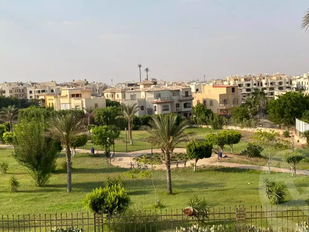https://aqarmap.com.eg/en/listing/4304976-for-sale-cairo-new-cairo-compounds