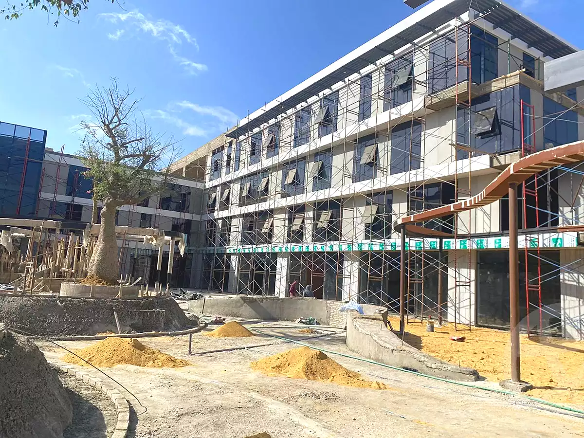 https://aqarmap.com.eg/ar/listing/2798394-projects-golf-central