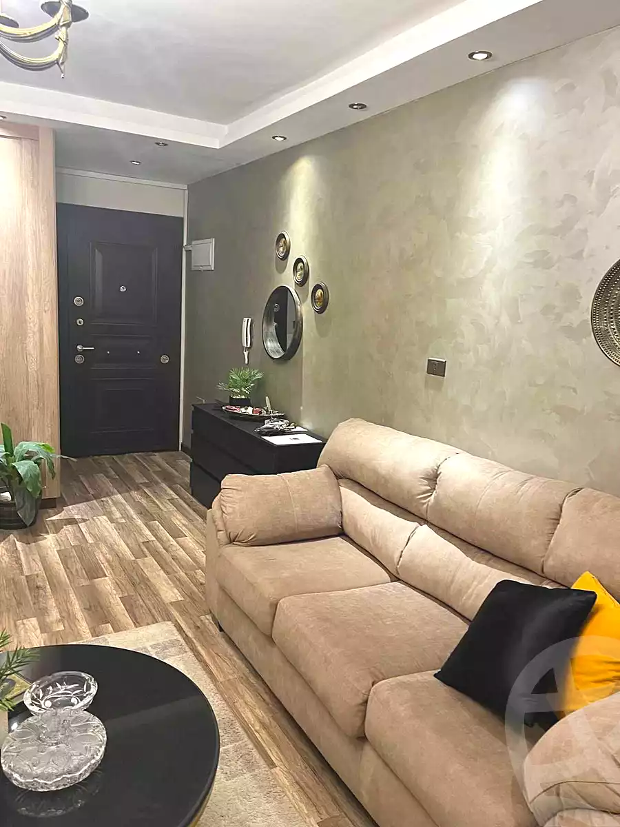 https://aqarmap.com.eg/ar/listing/4306620-for-sale-cairo-new-cairo-compounds-dar-misr-el-koronfel