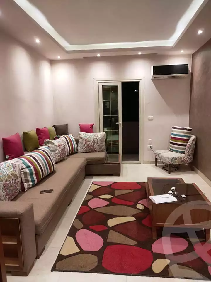 https://aqarmap.com.eg/ar/listing/4308952-for-sale-cairo-el-haram-shareaa-fatma-roshdy