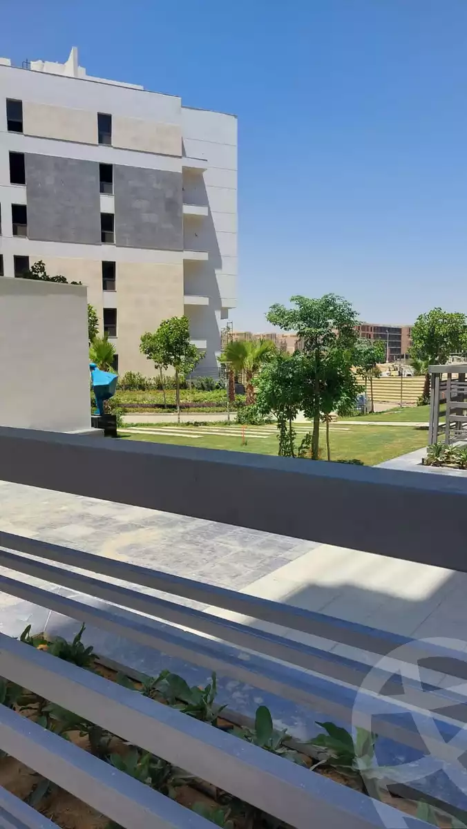 https://aqarmap.com.eg/ar/listing/4314503-for-sale-cairo-new-cairo-compounds-dh-ykwn-ryzdns-styl-hwm
