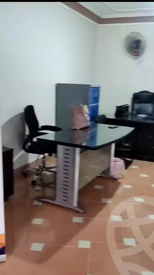 https://aqarmap.com.eg/en/listing/4317009-for-rent-cairo-el-haram-madkor