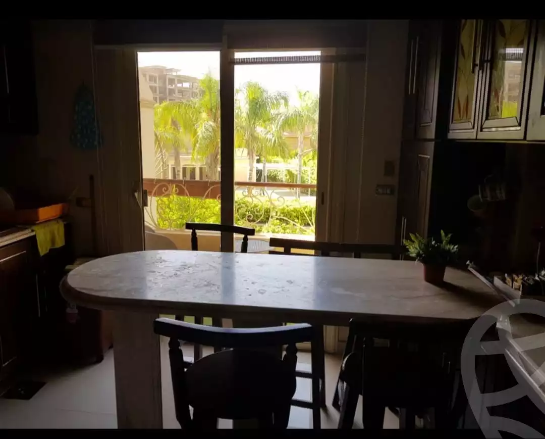 https://aqarmap.com.eg/en/listing/4317060-for-sale-cairo-new-cairo-compounds-moon-valley-2