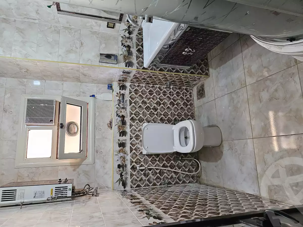 https://aqarmap.com.eg/ar/listing/4319518-for-sale-cairo-el-sheikh-zayed-city-el-hay-el-hady-ashaer-area-1-street-12