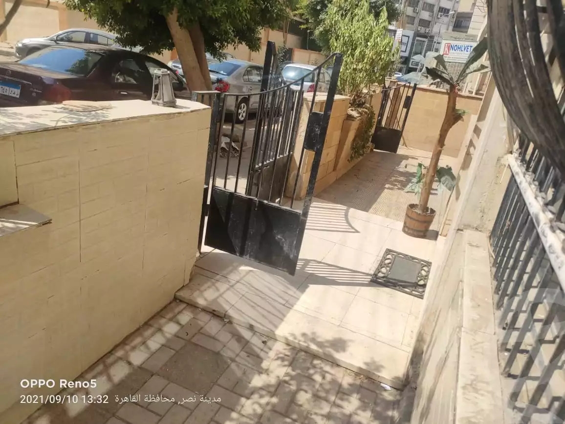 https://aqarmap.com.eg/en/listing/4320399-for-rent-cairo-heliopolis-ard-el-golf-nabil-el-wakkad