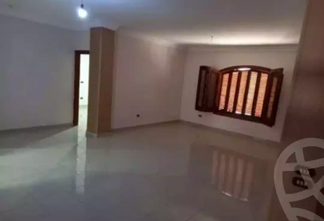 https://aqarmap.com.eg/ar/listing/4324219-for-rent-cairo-el-sheikh-zayed-city-el-hay-el-thaleth-ashaer-area-1-street-11