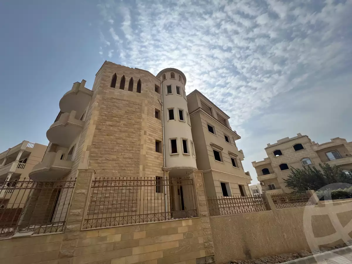 https://aqarmap.com.eg/en/listing/4326464-for-sale-cairo-6th-of-october-garb-someed-neighborhood-9th
