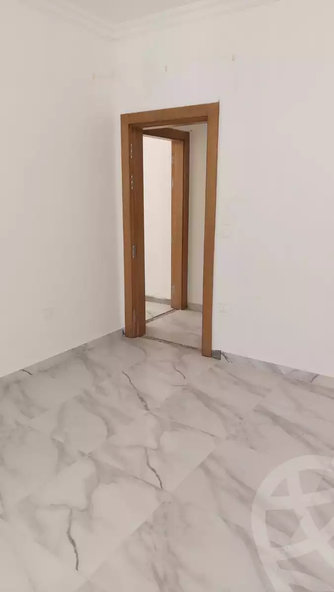https://aqarmap.com.eg/en/listing/4330855-for-sale-cairo-new-cairo-compounds-dh-ykwn-ryzdns-styl-hwm