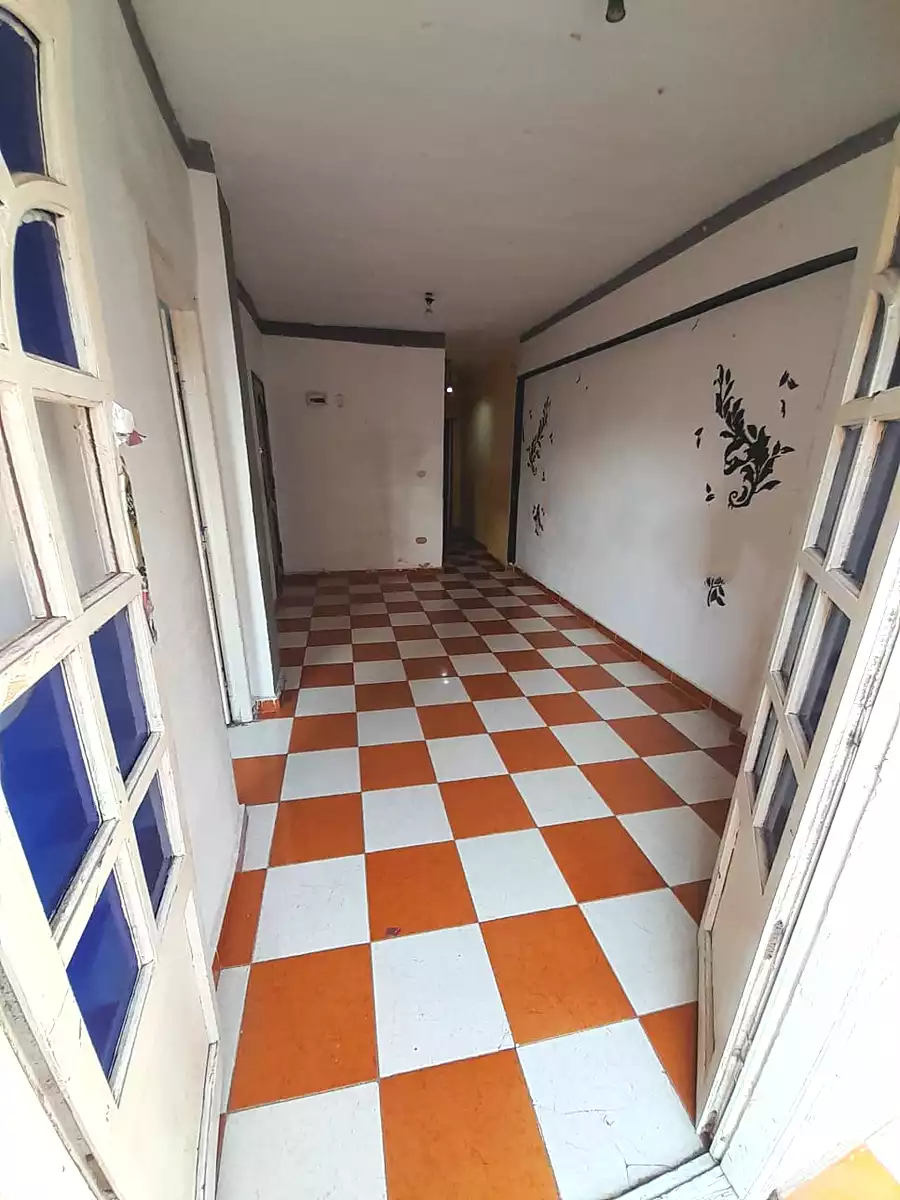 https://aqarmap.com.eg/ar/listing/4332011-for-sale-alexandria-el-asafra-shr-45