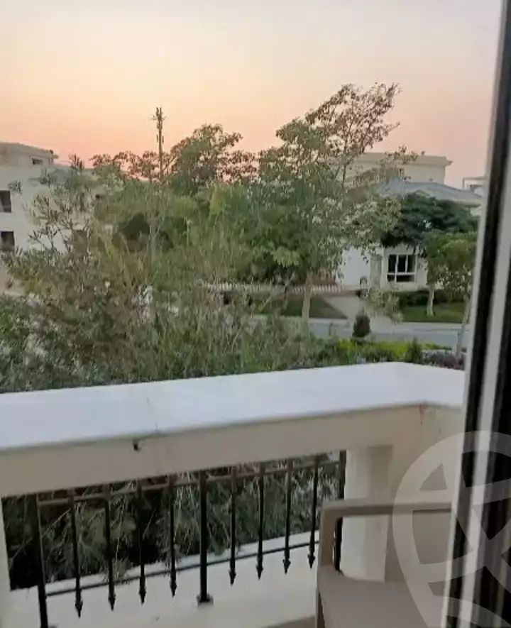 https://aqarmap.com.eg/en/listing/4335285-for-sale-cairo-6th-of-october-compounds-mountain-view-october-park