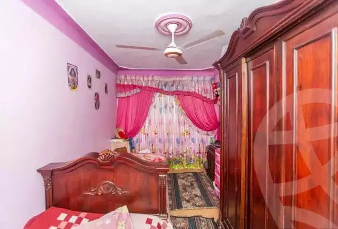https://aqarmap.com.eg/ar/listing/4335693-for-sale-alexandria-ganaklis-shr-mrtdy-bsh