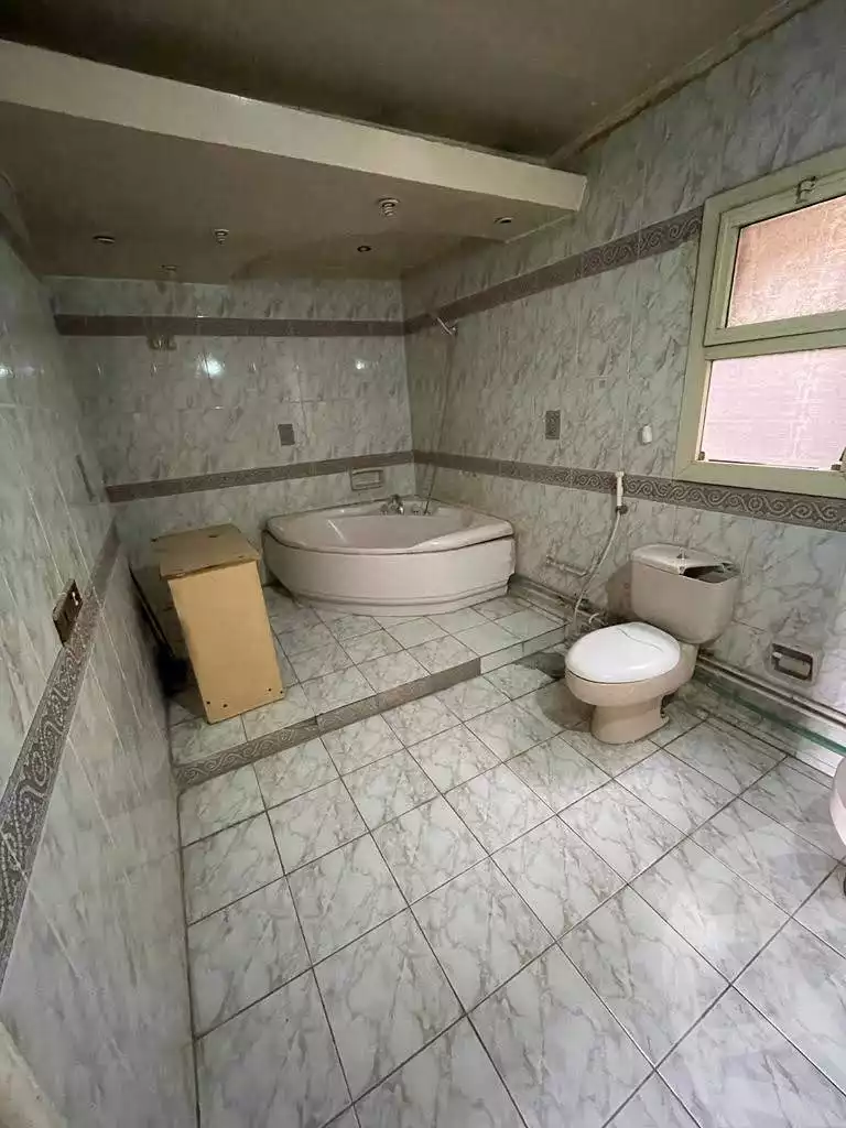 https://aqarmap.com.eg/en/listing/4335855-for-sale-cairo-heliopolis-triumph-square-othman-ibn-affan-st