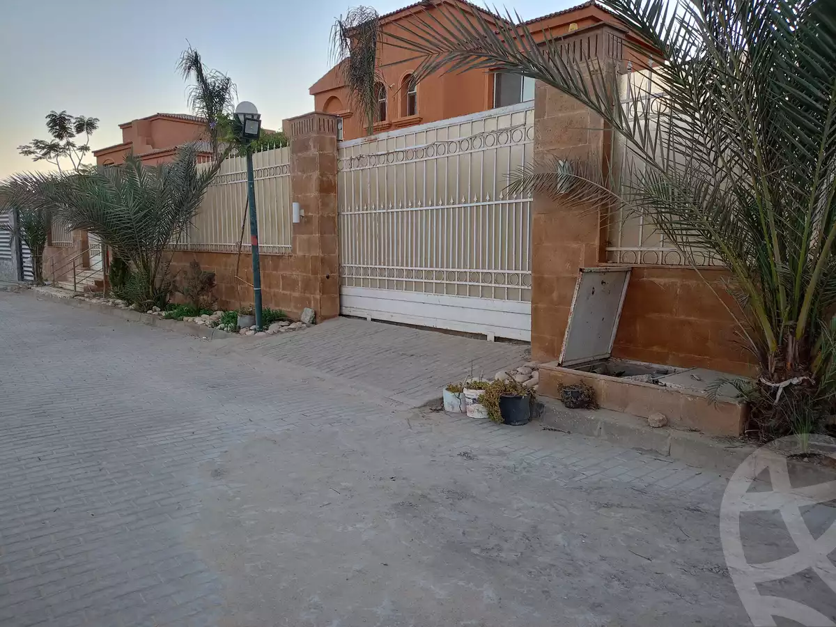 https://aqarmap.com.eg/en/listing/4272383-for-sale-cairo-el-sheikh-zayed-city-lshykh-zyd-ljdyd-wdy-lnkhyl