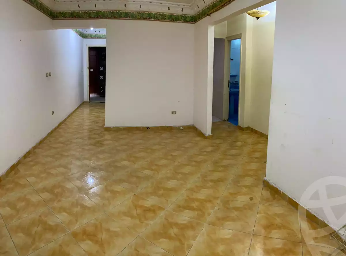 https://aqarmap.com.eg/ar/listing/4341311-for-sale-alexandria-el-mandara-branched-from-malak-hifni-4-st