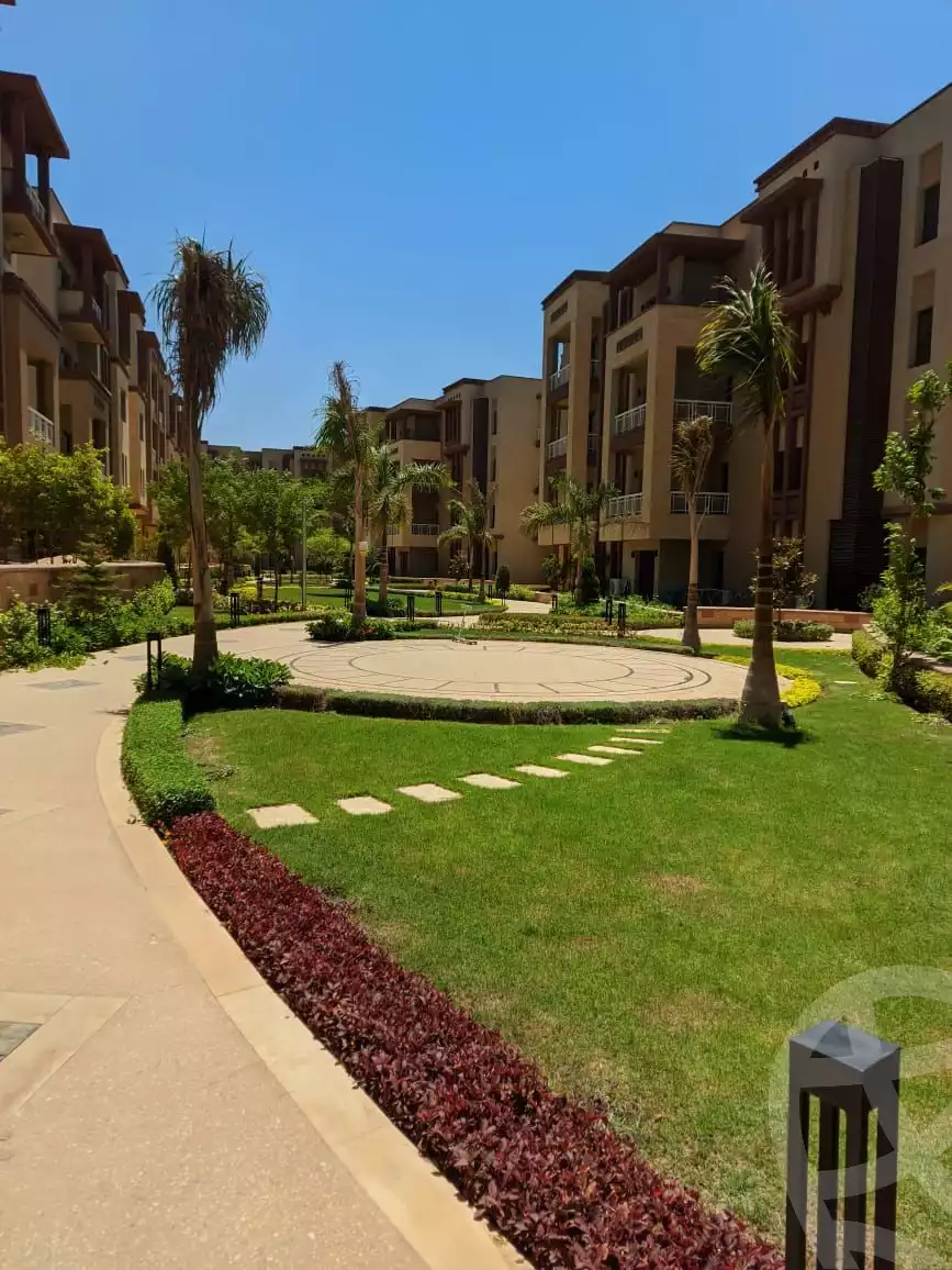 https://aqarmap.com.eg/en/listing/4342282-for-sale-cairo-6th-of-october-compound-green-5