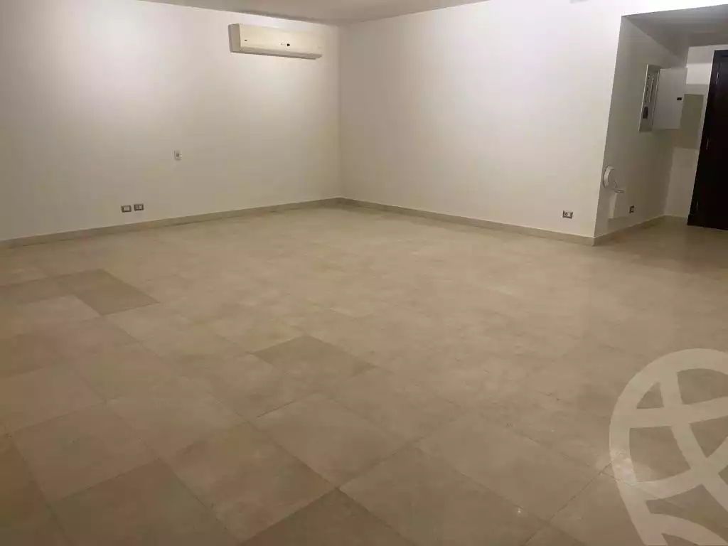 https://aqarmap.com.eg/en/listing/4342585-for-rent-cairo-6th-of-october-compound-palm-parks