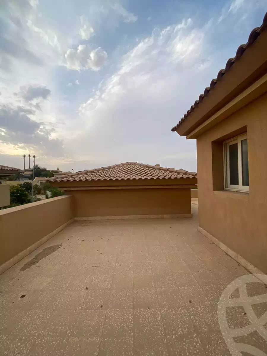 https://aqarmap.com.eg/en/listing/4342696-for-sale-cairo-el-sheikh-zayed-city-compounds-in-sheikh-zayed-jeera