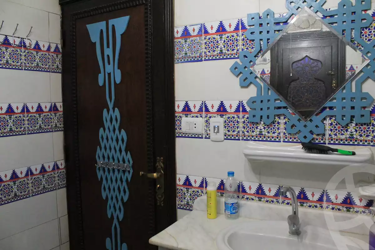 https://aqarmap.com.eg/en/listing/4343925-for-sale-cairo-helwan-hadayek-helwan-nile-corniche-st