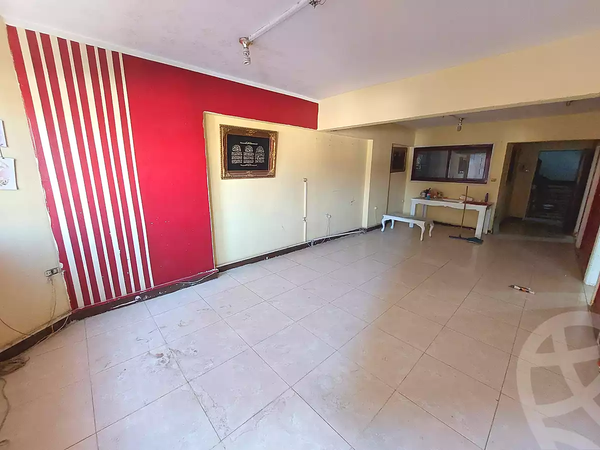 https://aqarmap.com.eg/ar/listing/4347444-for-sale-cairo-hadayek-el-koba-teraat-al-gabal-st