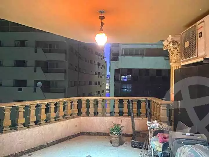 https://aqarmap.com.eg/ar/listing/4349374-for-sale-cairo-ljyz-shareaa-morad  charel degol