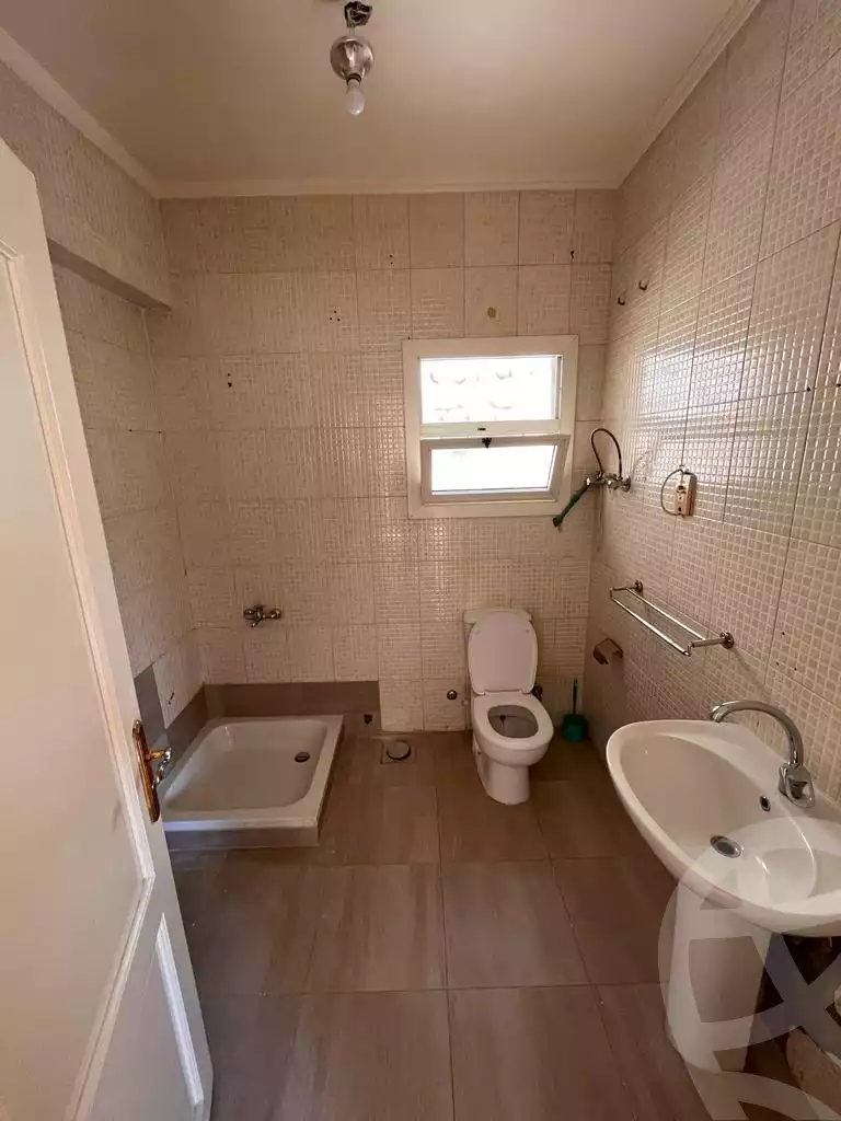 https://aqarmap.com.eg/ar/listing/4350820-for-sale-cairo-el-sheikh-zayed-city-compounds-in-sheikh-zayed-hadayek-el-mohandiseen