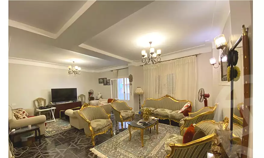 https://aqarmap.com.eg/en/listing/4351359-for-sale-alexandria-el-hanouvel-el-zahraa-city-st