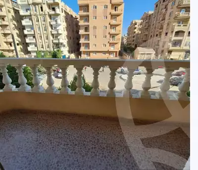 https://aqarmap.com.eg/en/listing/4354737-for-rent-cairo-el-sheikh-zayed-city-compounds-in-sheikh-zayed-dh-jyt-blz-mykwn-llttwyr