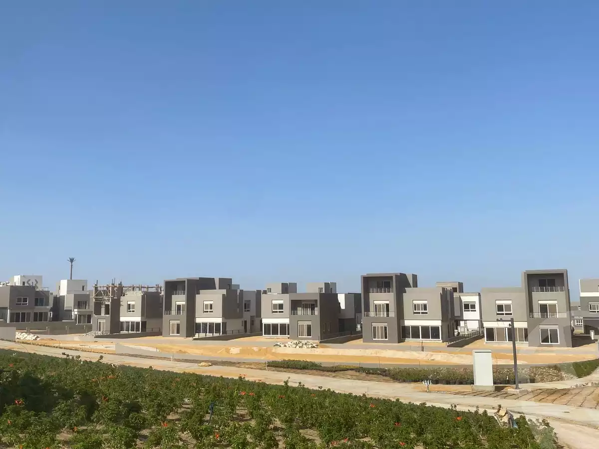 https://aqarmap.com.eg/en/listing/4357125-for-sale-cairo-el-sheikh-zayed-city-compounds-in-sheikh-zayed-etapa