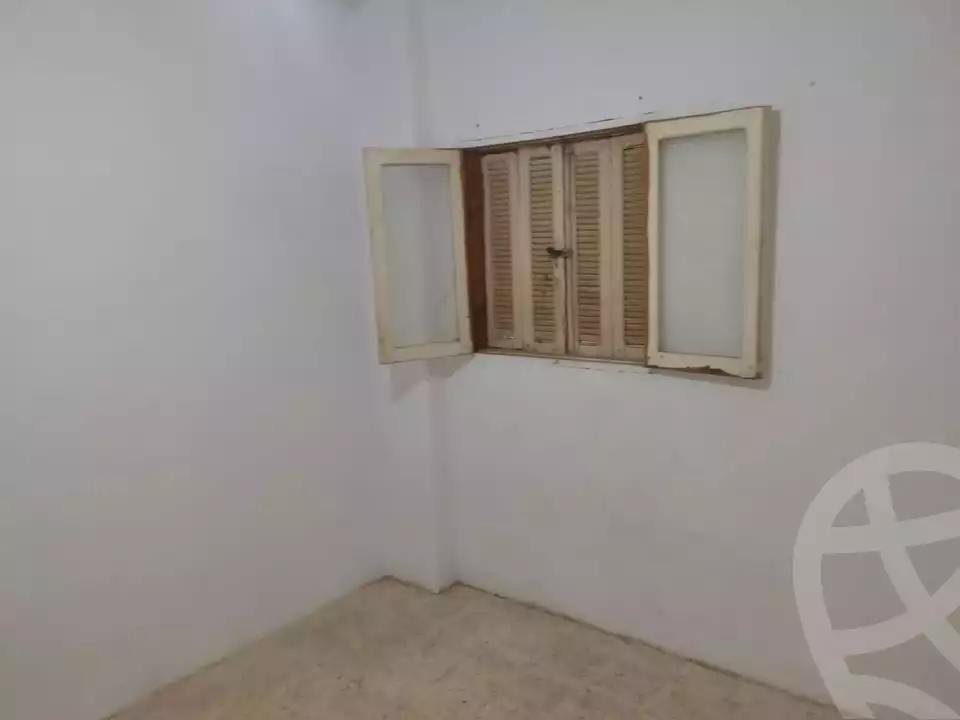 https://aqarmap.com.eg/en/listing/4358105-for-rent-el-eshrein-stt