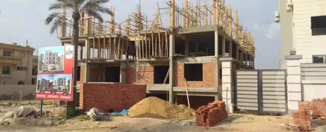 https://aqarmap.com.eg/en/listing/4359466-for-sale-cairo-al-oubour-golf-city