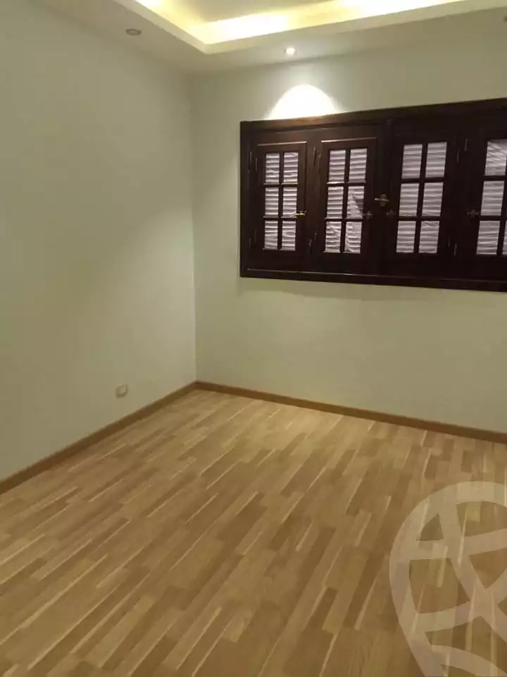 https://aqarmap.com.eg/ar/listing/4358959-for-sale-cairo-mokattam-manteqt-ganob-s