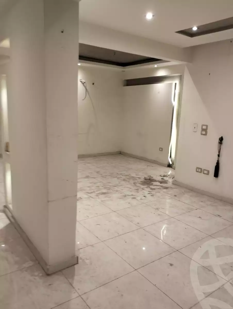 https://aqarmap.com.eg/en/listing/4360898-for-rent-cairo-rwd-lfrj-mohammed-abd-al-motaal-st