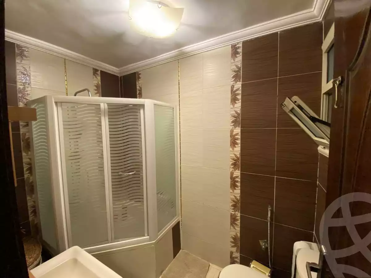 https://aqarmap.com.eg/en/listing/4362032-for-sale-alexandria-sporting-shr-bwr-s-yd
