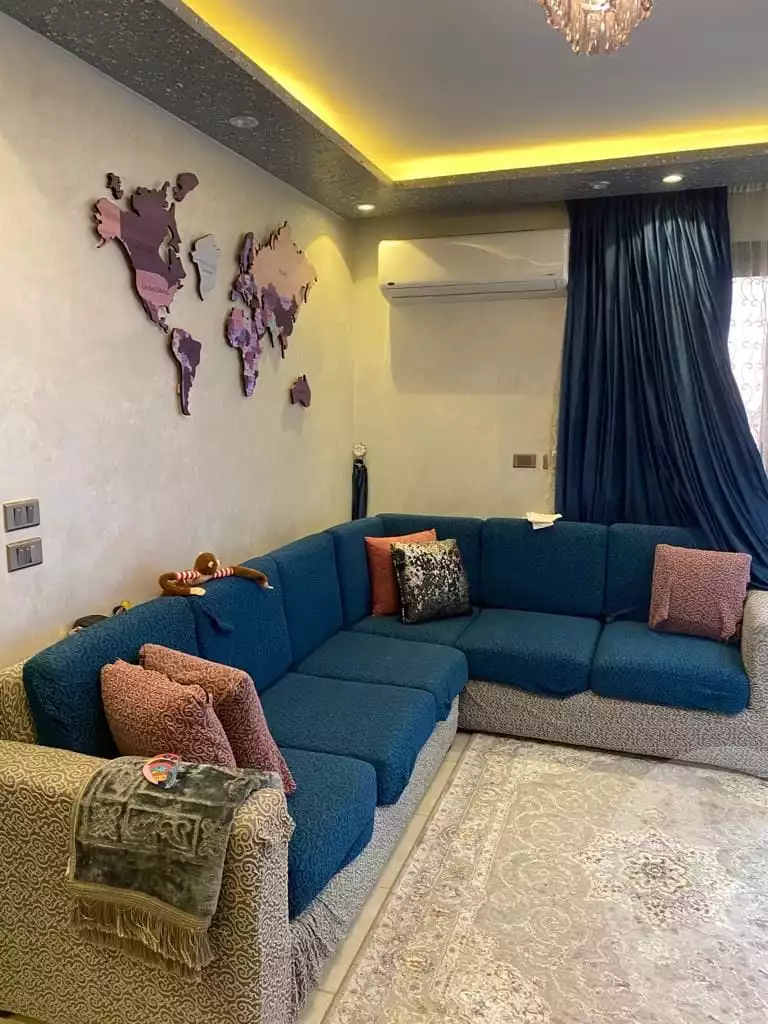 https://aqarmap.com.eg/en/listing/4363161-for-sale-cairo-el-zaytun-lzytwn-lshrqy-el-aziz-bellah