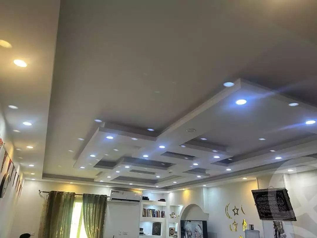 https://aqarmap.com.eg/en/listing/4364658-for-sale-cairo-cairo-hdyq-lhrm-lmntq-t