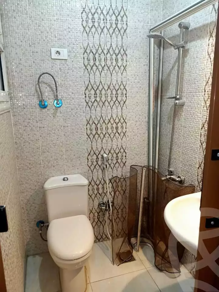 https://aqarmap.com.eg/en/listing/4366703-for-rent-cairo-mokattam-lhdb-l-ly