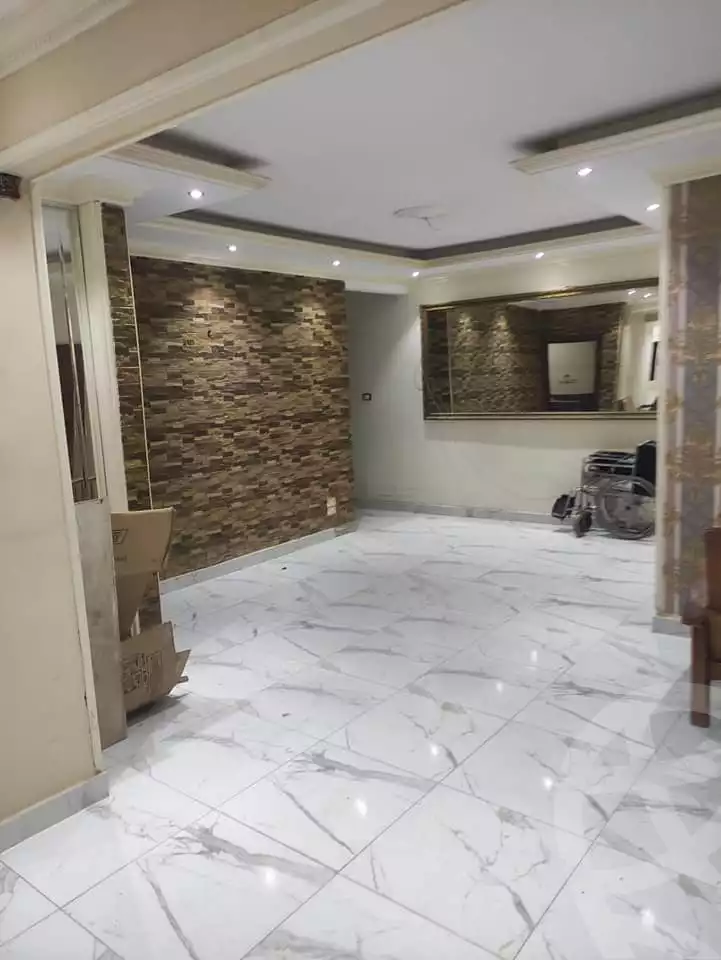 https://aqarmap.com.eg/ar/listing/4366789-for-sale-cairo-mokattam-el-naforah-square