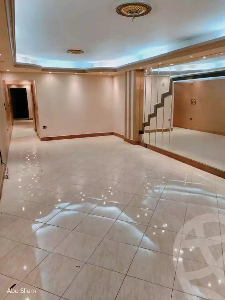 https://aqarmap.com.eg/en/listing/4366803-for-sale-cairo-mokattam-el-naforah-square